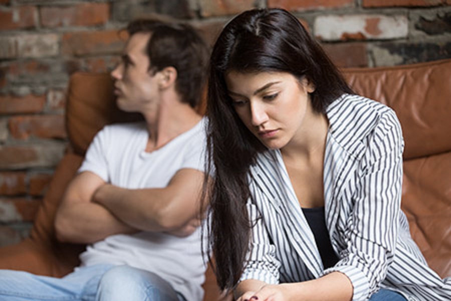 قرار إبقاء الناس بالمنزل جعل هناك مشكلات زوجية فاليكم نصائح لتخطي المشكلات الزوجية