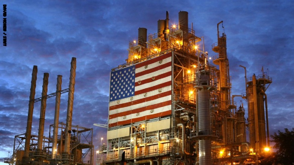 تأثير انخفاض سعر النفط الأمريكي على الصناعة العالمية