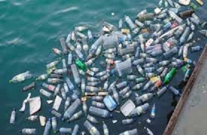 إيطاليا تنال النصيب الأكبر من المخلفات البلاستيكية في البحر المتوسط