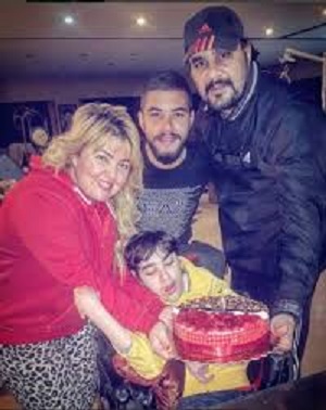 مها أحمد وابنها عادل يحتفلان بعيد ميلاده