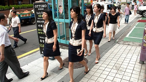 أجر النساء في الساعة   69%  من أجر الرجال في كوريا الجنوبية
