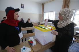 النساء الأردنيات لديهن رغبة بالمشاركة في الانتخابات القادمة