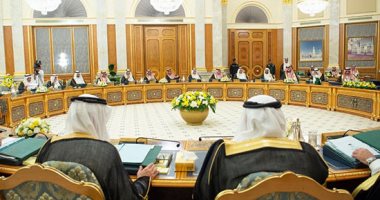 صور اجتماع الملك سلمان بمجلس الوزراء السعودي وأهم القرارات المتناولة