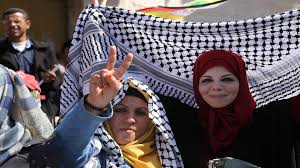نساء فلسطين تطالب بيئة عمل آمنة لها