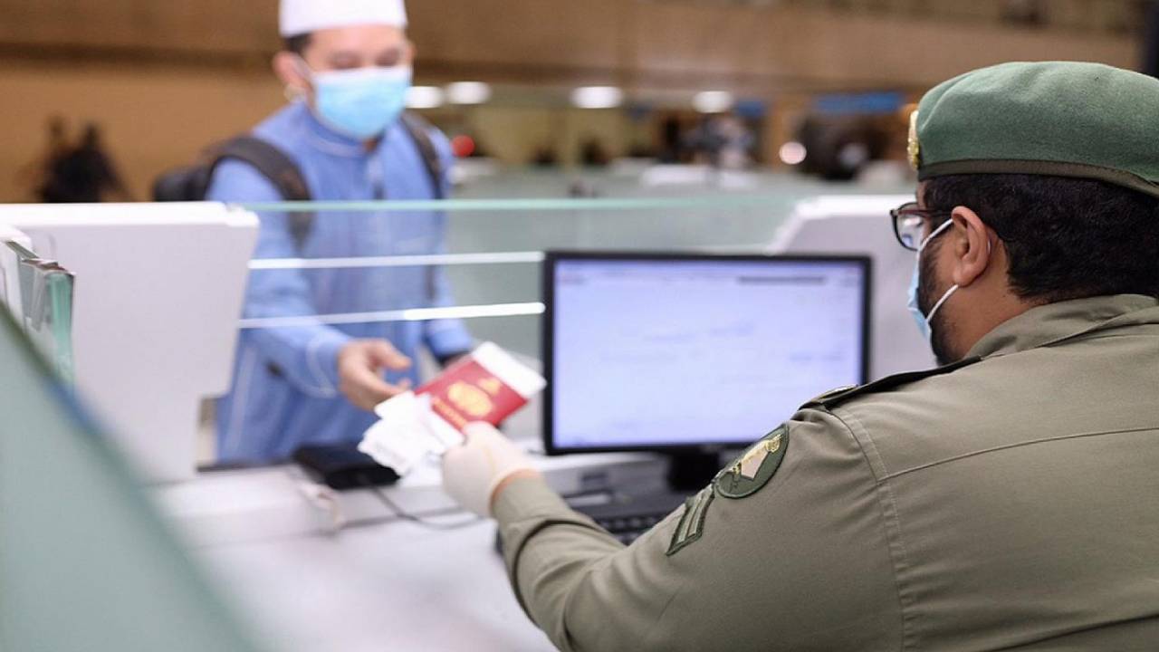 المديرية العامة للجوازات تؤكد تأشيرة الخروج والعودة صالحة ثلاثة أشهر من تاريخ السفر