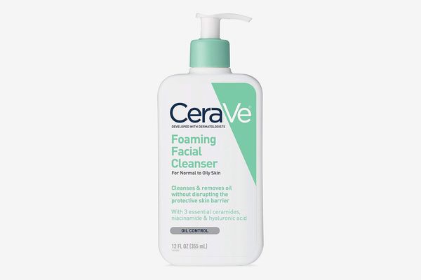 فوائد غسول cerave للبشرة الدهنية والمختلطة وكيفية استعماله