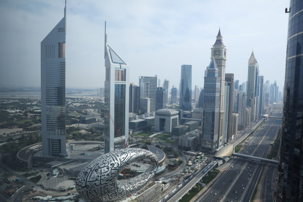 الإمارات تحصد المرتبة العاشرة في تقرير التنافسية الرقمية العالمية