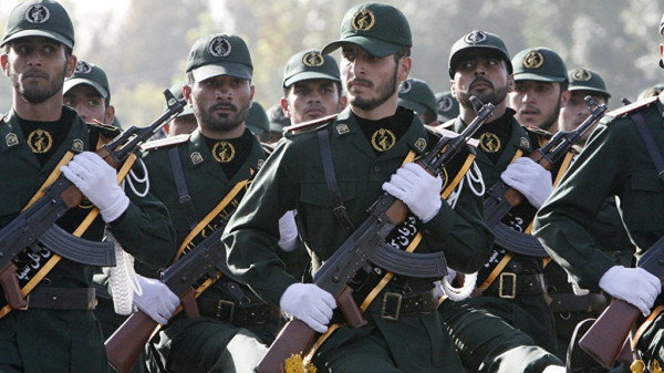 الحرس الثوري الإيراني يوجه رسالة إلى المسؤولين العراقيين