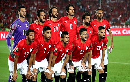 بسبب إصابته نجم الأهلي اللاعب أكرم توفيق يستبعد من لقاء أنجولا اليوم