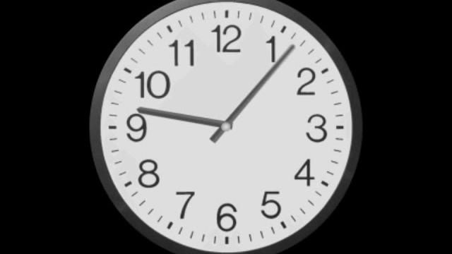 خلال زمن قدره ساعة تتساوى الإزاحة الزاوية لكل من عقرب الساعة وعقرب الدقائق صح ام خطا
