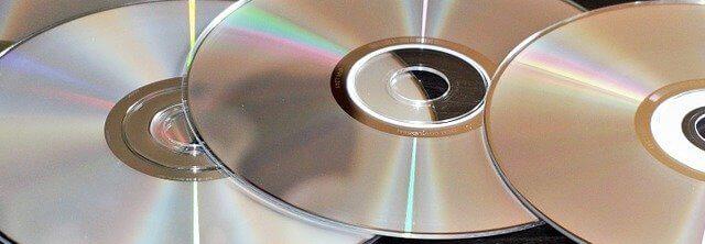 قرص الفيديو الرقمي dvd يتفوق على القرص المدمج cd في سعة التخزين صح او خطأ