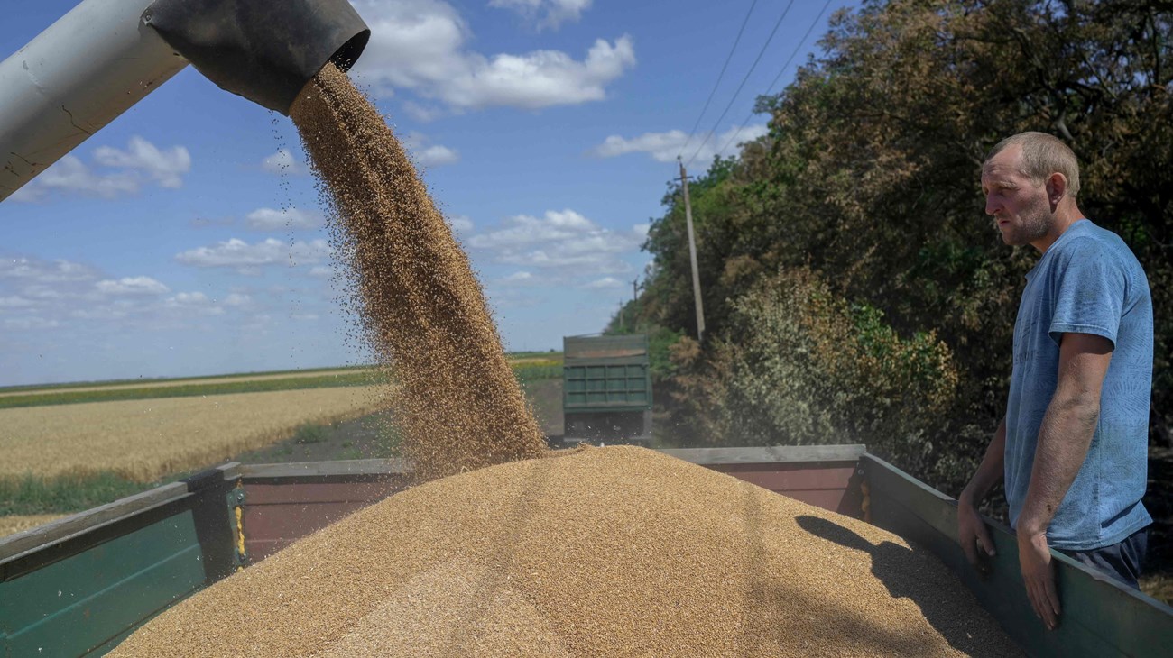 اتفاق روسي أوكراني حول تصدير الحبوب وسط ترحيب أمريكي