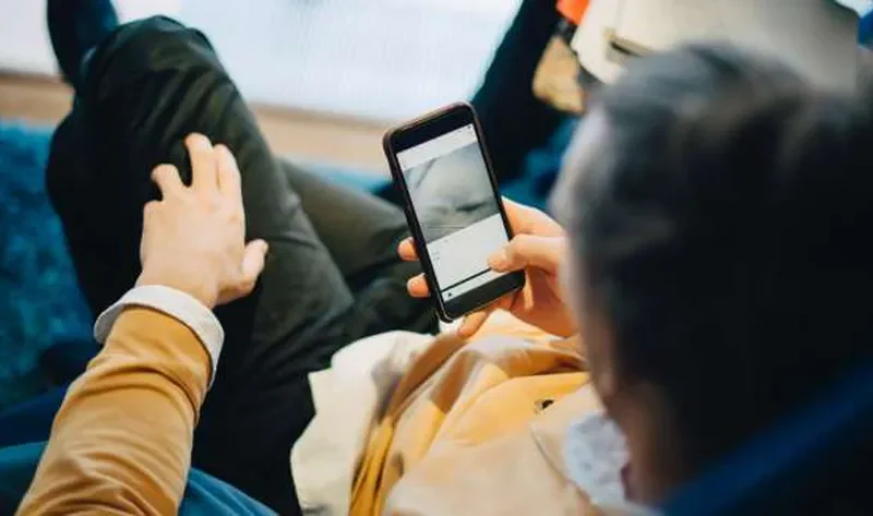 سبب رفض هاتفك لضبط التوقيت الشتوي بشكل تلقائي.. اعرف السر – منوعات