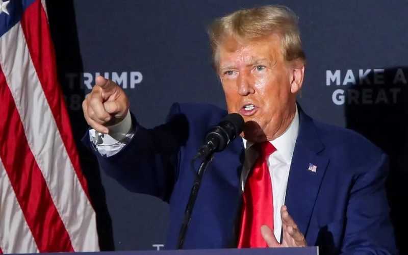 المسيحيون الأقباط بتدوينة لترامب تثير تفاعلا والمصري نجيب ساويرس يعلق