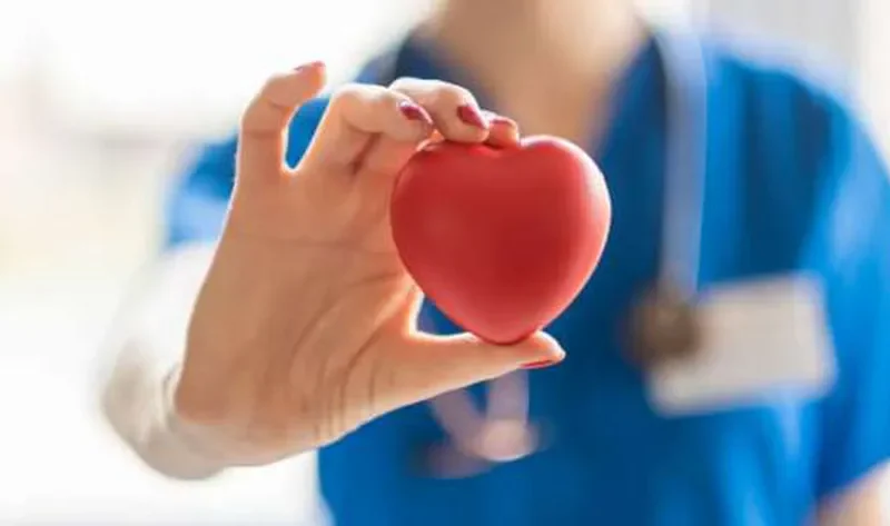 5 أطعمة حمراء للحفاظ على صحة القلب والشرايين.. تناولها بانتظام – منوعات