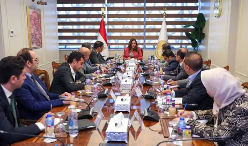 «التنمية المحلية»: نعمل على تبسيط إجراءات ترخيص المحلات للمواطنين – أخبار مصر