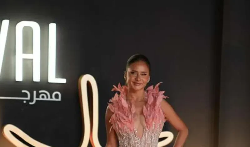 نيللي كريم في مهرجان الجونة: بكيت بشدة أثناء تصوير مسلسل «بنت اسمها ذات» – فن