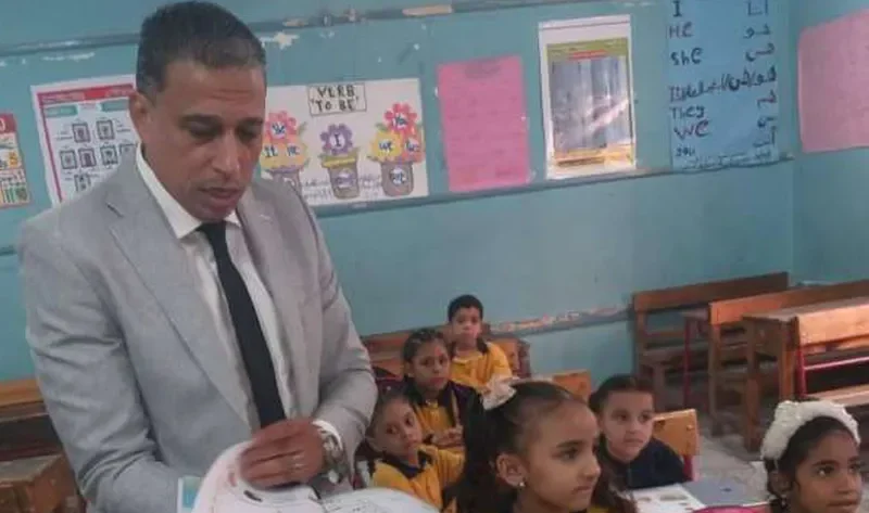وكيل «تعليم الجيزة» يطالب المدارس بحصر الغياب ووضع خطة للطلاب ضعيفي التحصيل – أخبار مصر