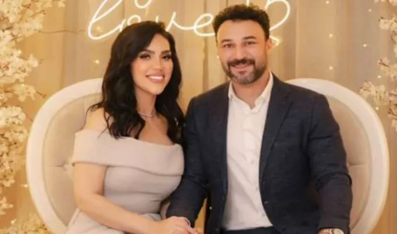 برسالة رومانسية.. محمد العمروسي يهنئ مي فاروق بعيد الحب – فن