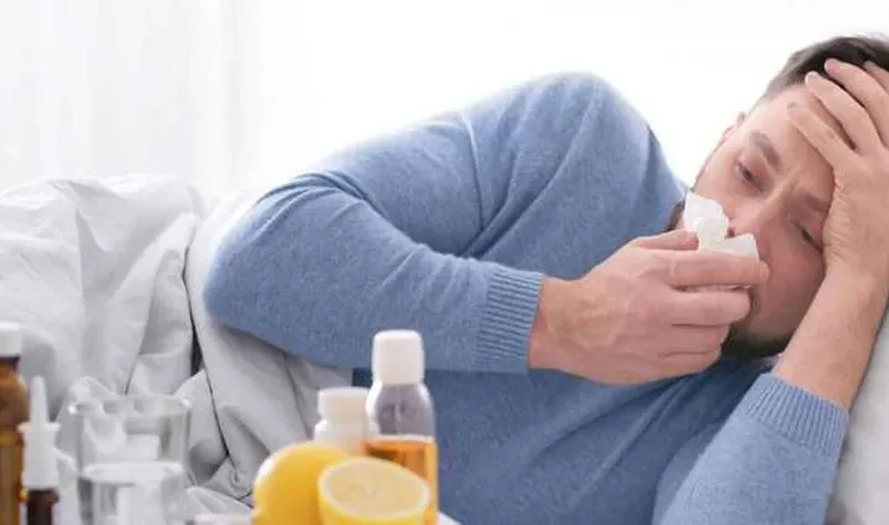 مجدي بدران: 200 نوع من نزلات البرد تنتشر حاليا.. والشفاء منها سهل – أخبار مصر