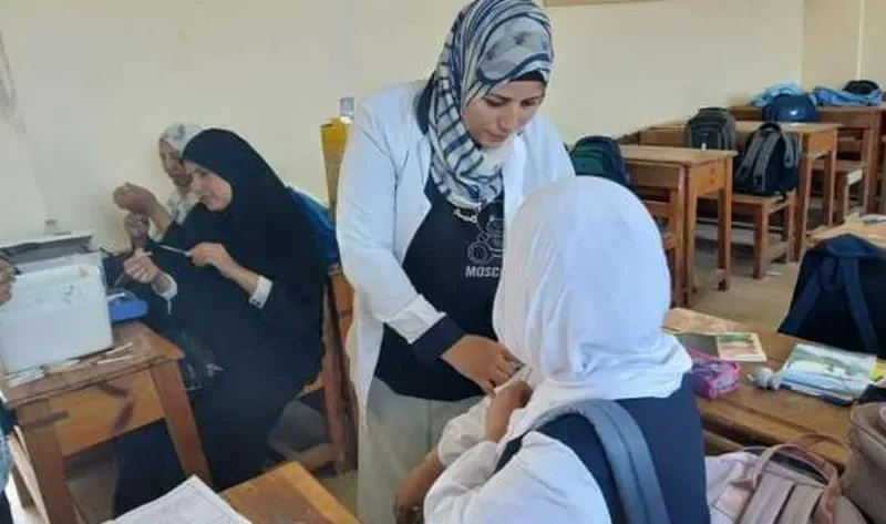 «صحة المنيا»: أكثر من 110 آلاف طفل يتلقون التطعيمات الروتينية في المدارس – المحافظات