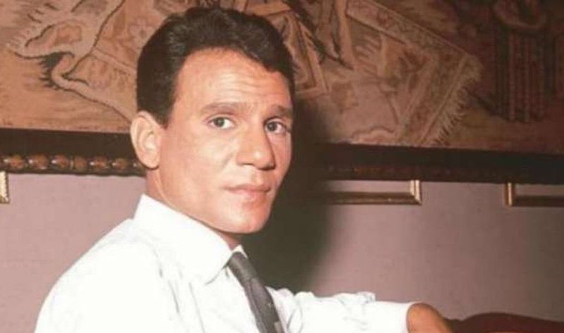 قصة أغنية خاف العندليب من تقديمها على المسرح.. تسببت في وفاة عبده شريف – فن