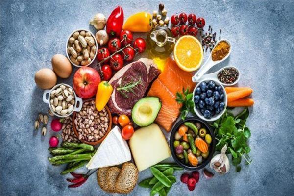أطعمة ومشروبات ينبغي ألا تتناولها أبدا على معدة فارغة