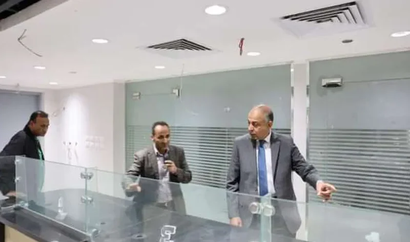 محافظ المنيا يتفقد أعمال تطوير مكتب البريد الرئيسي.. مساحة 370 مترا – المحافظات
