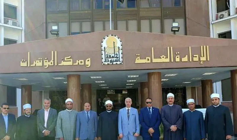 رئيس جامعة أسيوط: التعاون مع الأزهر الشريف ضمانة كافية لبناء وعي الشباب – أخبار مصر