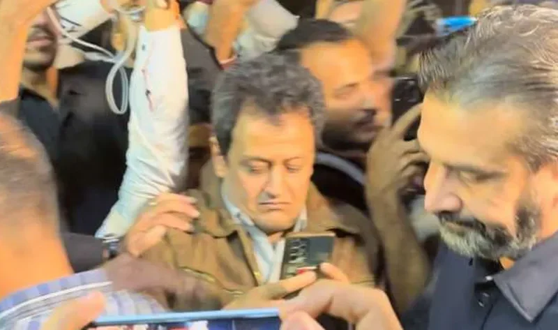 كريم عبد العزيز ولبلبة يصلان عزاء مصطفى فهمي – فن