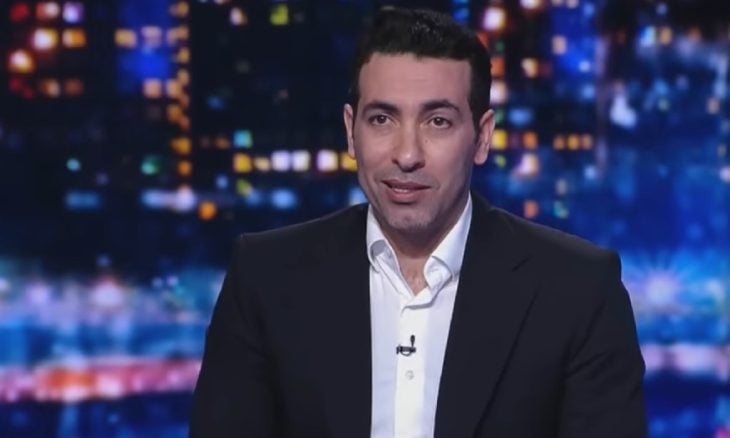 بالفیدیو ؛ أبو تريكة ينتقد الصمت العربي على الإبادة في غزة: نمشي ورؤوسنا محنية …