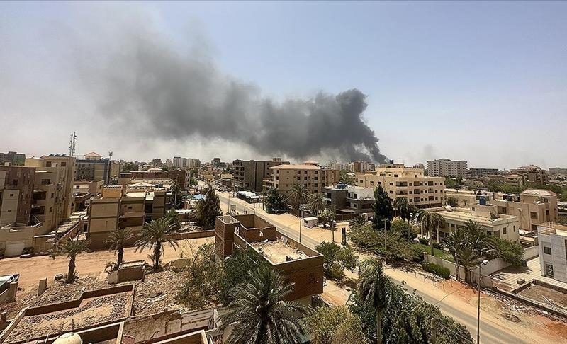 قطر والسعودية تطالبان طرفي الحرب بالسودان بحل سياسي عبر الحوار