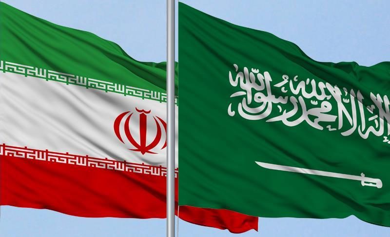 الرئيس الإيراني وبن سلمان يعربان عن أملهما في تطوير العلاقات الثنائية