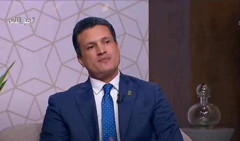 أسامة الحديدي: وحدة «لم الشمل» تقدم خدماتها للأسر المصرية والعربية مجانا – أخبار مصر