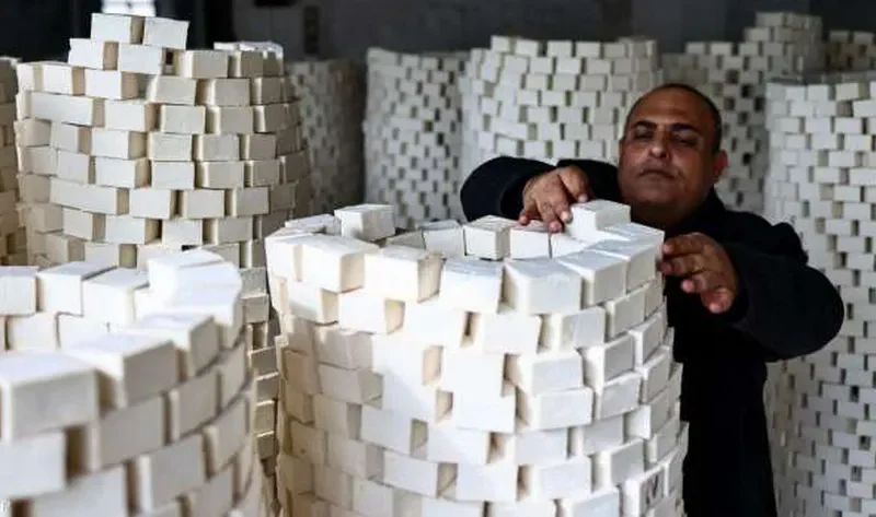 التراث الفلسطيني ينتصر على الحرب.. اليونسكو يسجل منتجا عمره ألف عام – منوعات